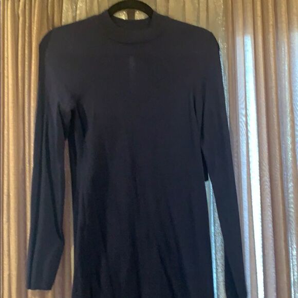 Guess Dresses & Skirts - Guess long sleeve dress